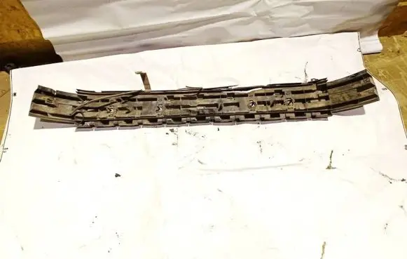 Volvo XC90 Rear beam 