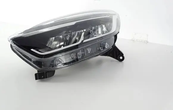 Renault Captur Headlight/headlamp 260606152R