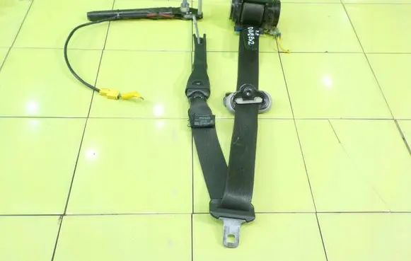 Opel Antara Front seatbelt 95473470 BEZPIECZENSTWA
