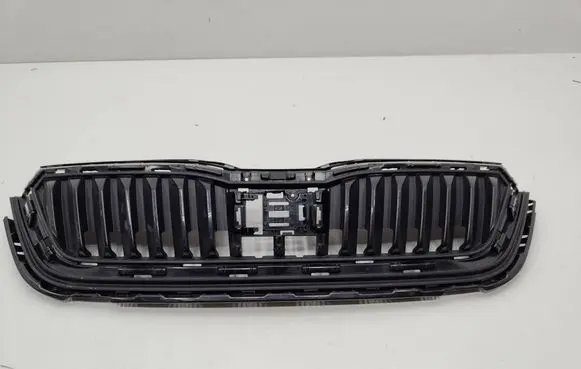 Skoda Scala Front grill 657853653A