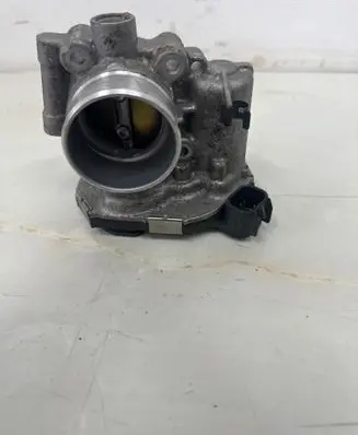 Opel Corsa E Throttle body valve 55562270 0280750483