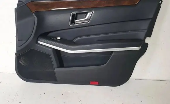 Mercedes-Benz E W212 Front door card panel trim