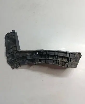 Audi Q2 - Rear bumper mounting bracket 81A807253