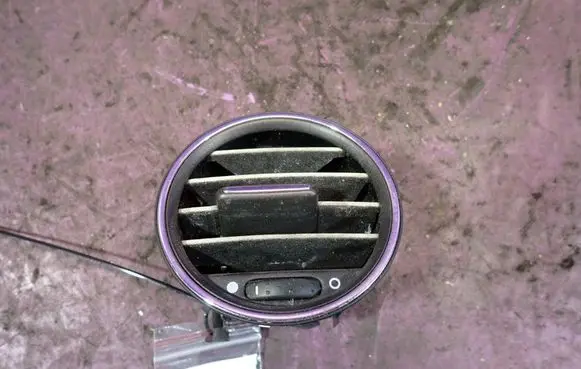 Fiat Bravo Dashboard side air vent grill/cover trim