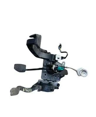 Peugeot 308 Pedal assembly 968153038000