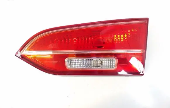 Hyundai Santa Fe Tailgate rear/tail lights 924062W030