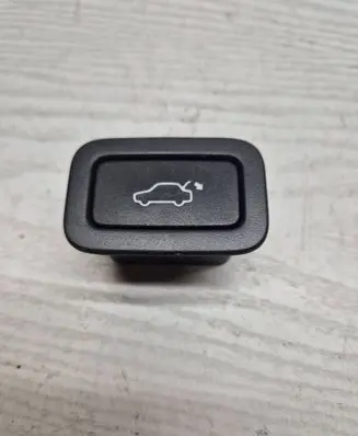 Volvo V70 Tailgate/trunk/boot open switch 30739237AA