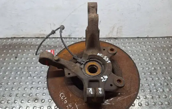 Renault Modus Front wheel hub spindle knuckle S25056551 8200345944