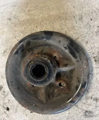 Mitsubishi Space Star Coil spring mount 