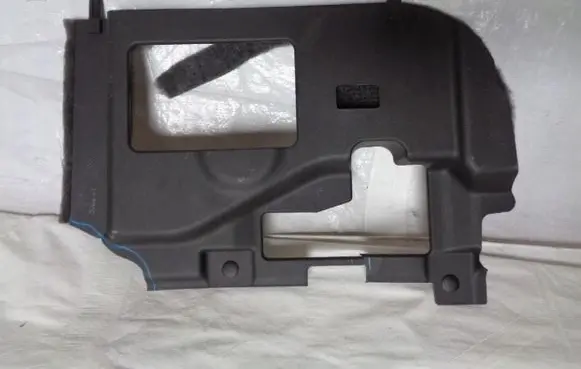 Dashboard lower bottom trim panel