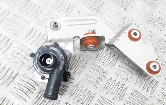 Audi A8 S8 D4 4H Electric auxiliary coolant/water pump 059121012A 1273647