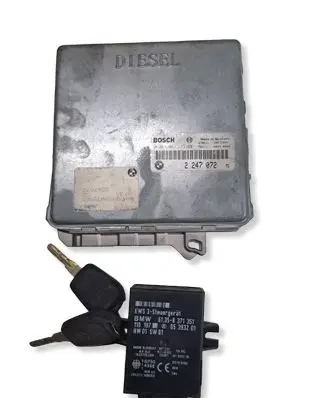 BMW 5 E39 Engine ECU kit and lock set 2247072 61358371351