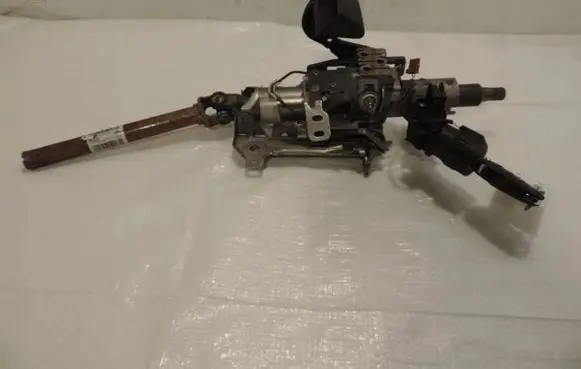 Opel Combo E Steering wheel axle 9820460477