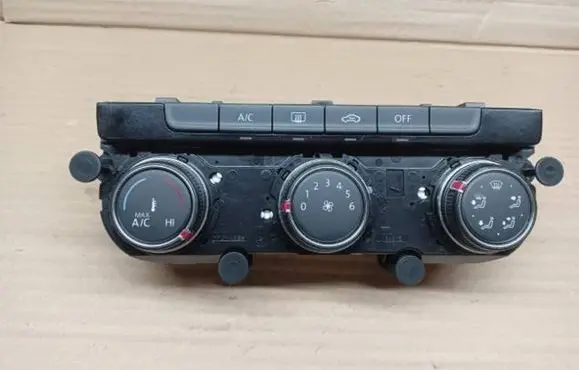 Volkswagen Golf Sportsvan Climate control unit 5G0907426AJ 5HB01266530