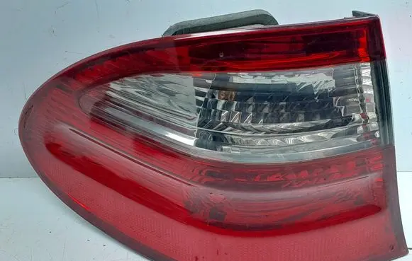 Mercedes-Benz E W211 Rear/tail lights A2118202764
