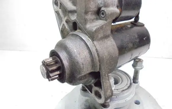 Seat Ibiza III (6L) Starter motor 02T911023E