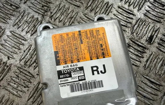 Toyota Yaris Airbag control unit/module 891700D590