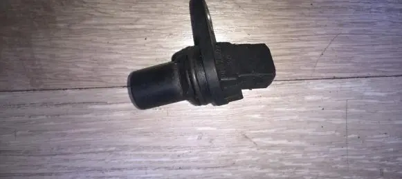 Camshaft position sensor