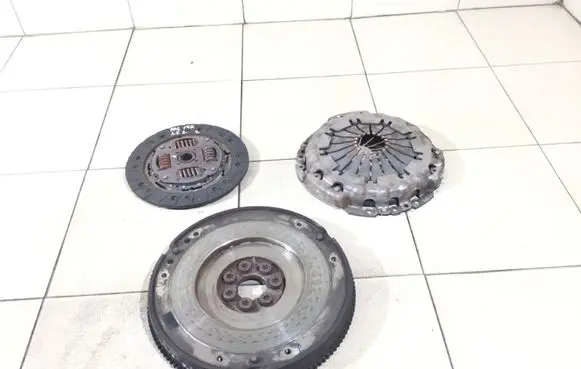 Renault Master II Clutch set kit 324061610 8200509932B