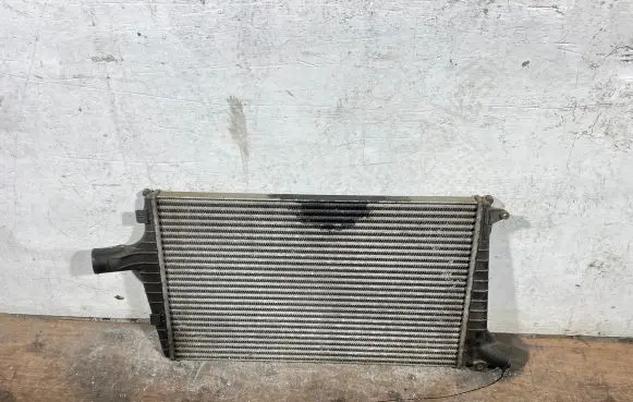 Audi A6 S6 C5 4B Intercooler air channel guide 4b0145805a