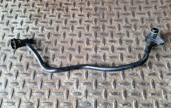 Mercedes-Benz C W205 Breather/breather pipe/hose A2640180500