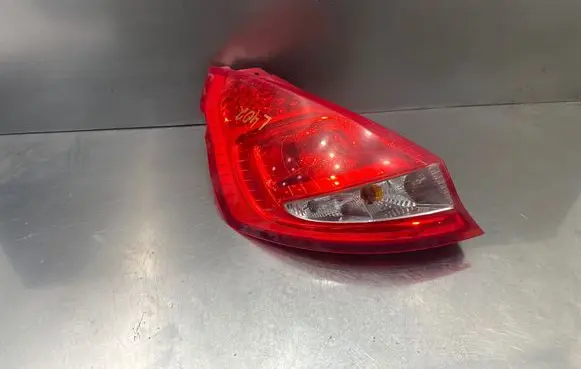 Ford Fiesta Rear/tail lights 8A6113405A 0374D