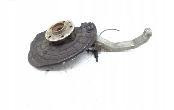 Maserati Ghibli Front wheel hub spindle knuckle 670001805