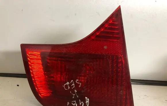 Audi A4 S4 B7 8E 8H Tailgate rear/tail lights 8E5945093A