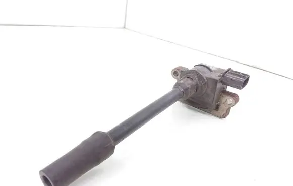 Mitsubishi Space Wagon High voltage ignition coil H6T12272