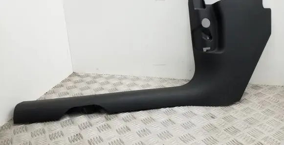 Front sill trim cover