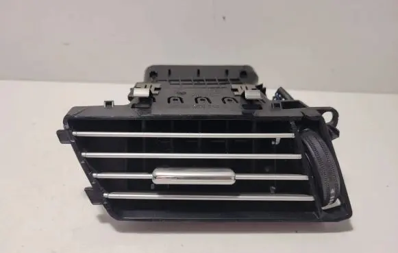 Mercedes-Benz E W212 Dashboard side air vent grill/cover trim A2128300154 06821001