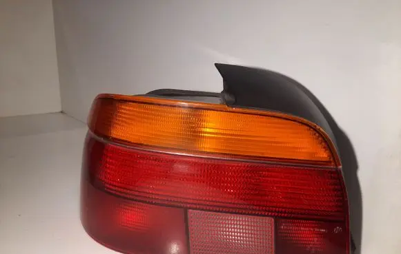 BMW 5 E39 Rear/tail lights 00724001