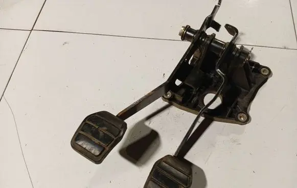 Brake pedal