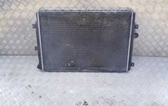 Seat Leon (1P) Coolant radiator 1K0121251AB