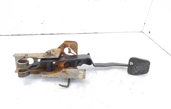 Mazda 6 Clutch pedal 