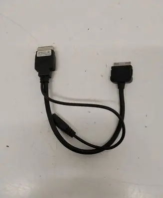 Mercedes-Benz GL X166 iPod connector socket A0028272704 20203283