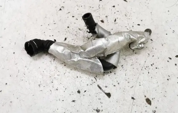 Volkswagen PASSAT B8 Coolant pipe/hose 5Q0122291H PA66GF30