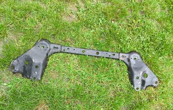 Nissan Juke I F15 Bottom radiator support slam panel 