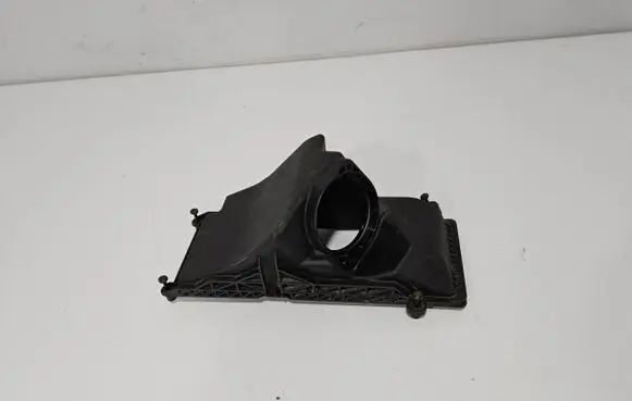 Audi A4 S4 B8 8K Air filter box cover 0111450A