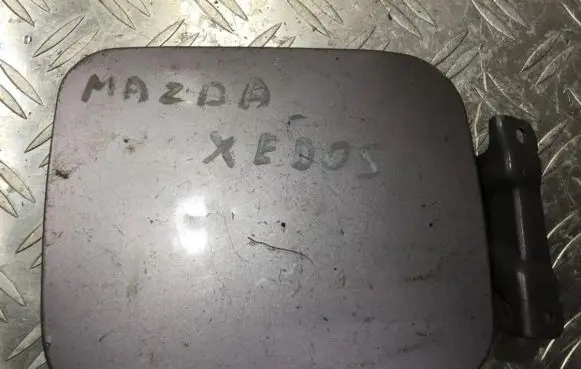Mazda Xedos 6 Fuel tank cap