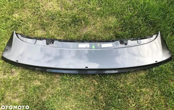 Porsche Cayenne (9Y0 9Y3) Tailgate/trunk spoiler 9Y3827934d