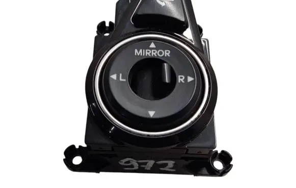 Hyundai i40 Wing mirror switch 39R4801230