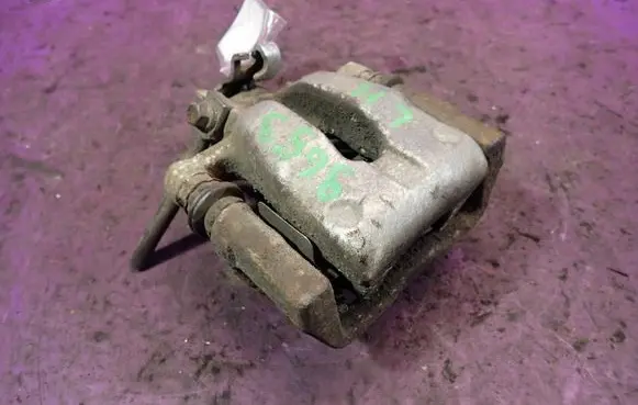 Opel Astra H Rear brake caliper