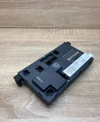 Mercedes-Benz E W211 Door control unit/module 2118200426 356802