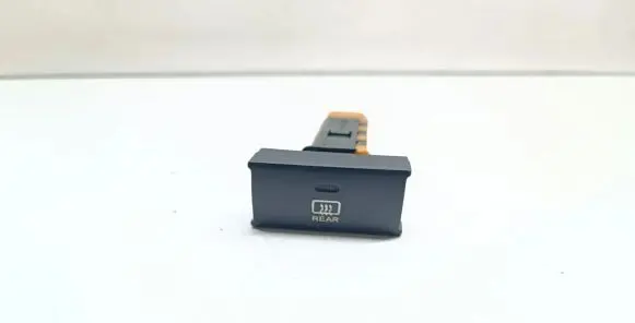 Hyundai Santa Fe Windscreen/window heater switch 202002962