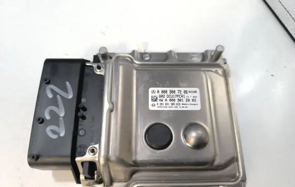 Mercedes-Benz S W222 Adblue control unit A0009007206 1039S74421 A0009012003