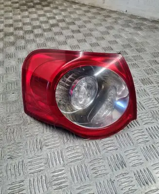 Volkswagen PASSAT B6 Rear/tail lights
