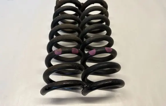 Mercedes-Benz C W204 Rear coil spring A2043240404