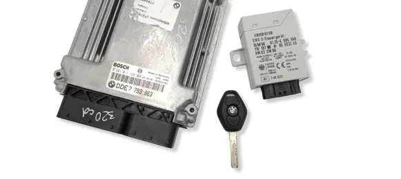 BMW 3 E46 Engine ECU kit and lock set 61356905666 6905666 0281011122