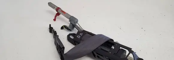Volvo XC70 Front seatbelt